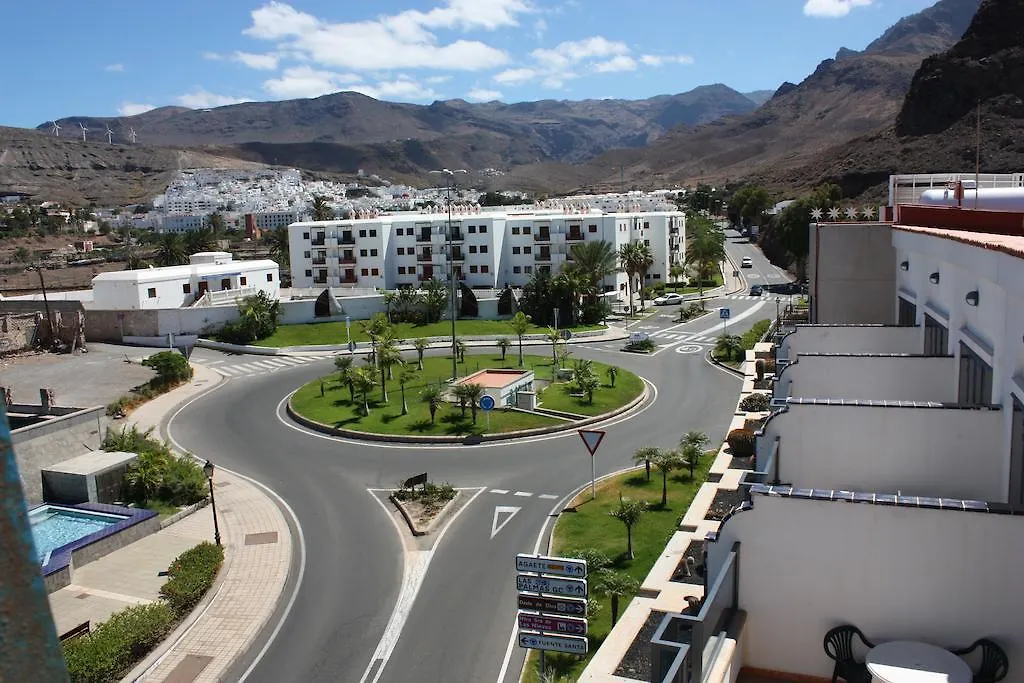 Hotel Puerto De Las Nieves 아게이크